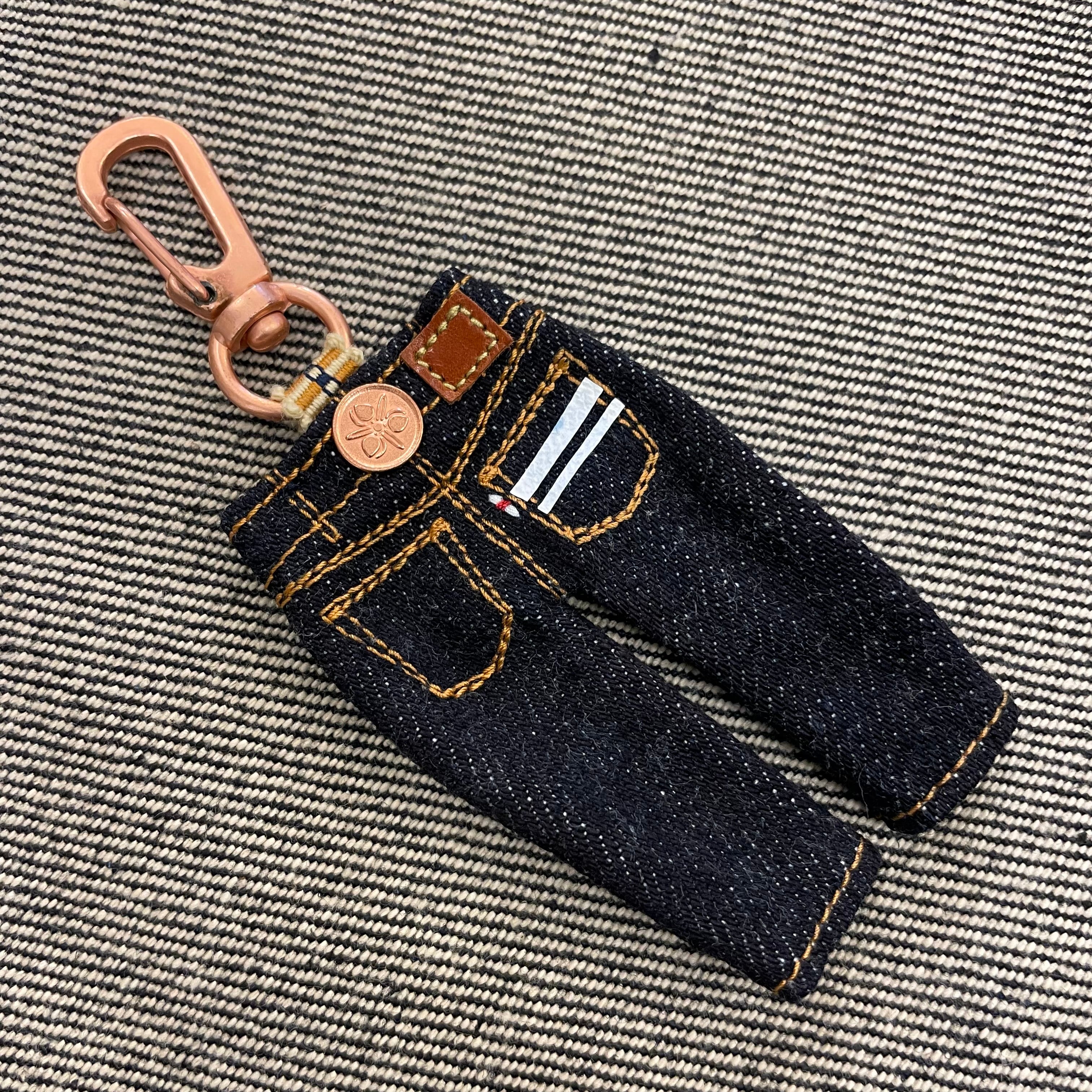 Momotaro - Mini Jeans Key Holder