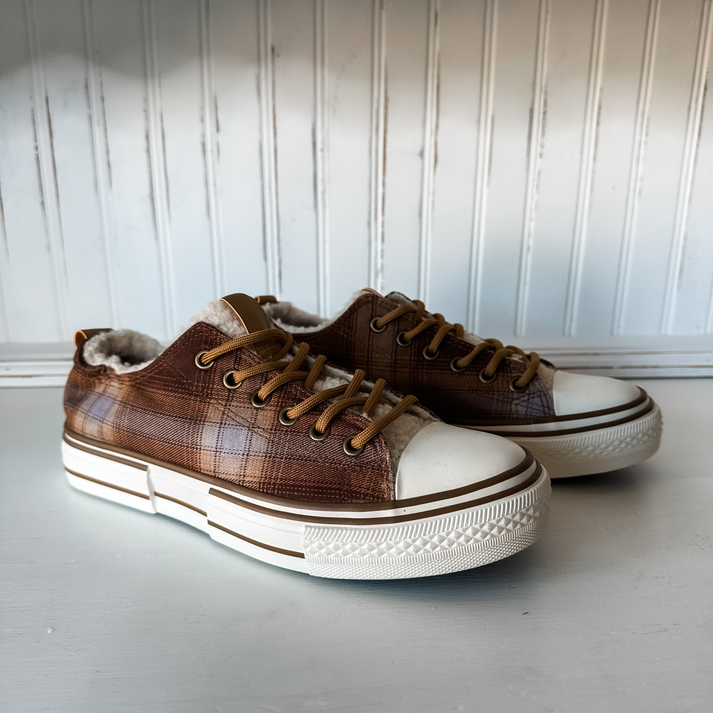 Soli Sneaker - Plaid