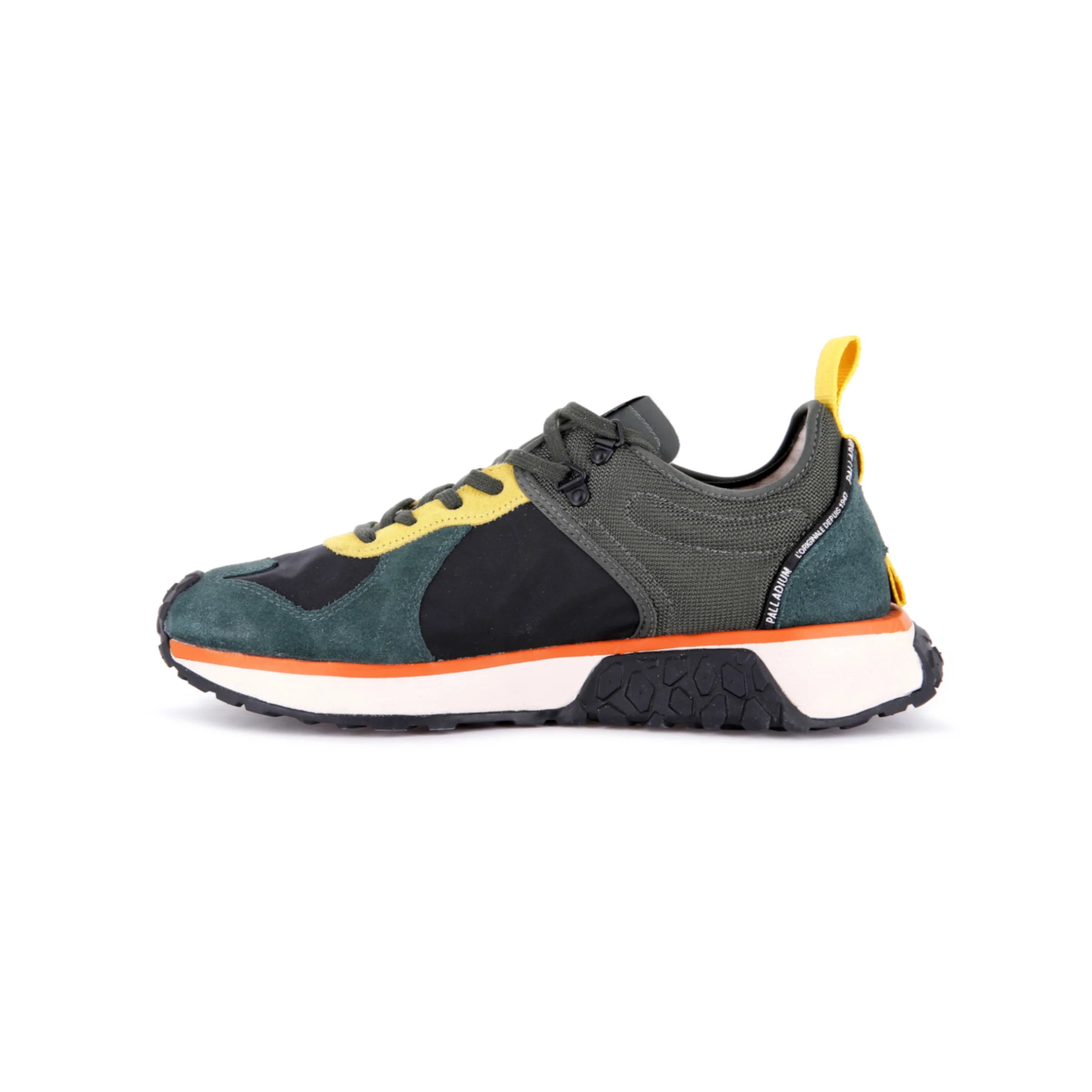 Troop Runner Sneaker*