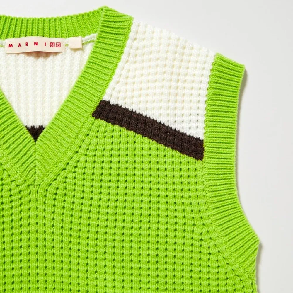 Uniqlo Marni Popcorn Knitted V Neck Vest Green